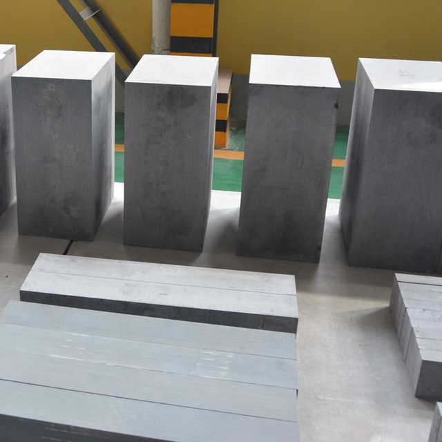 Magmalox Skid rail block fused cast zirconia mullite blocks